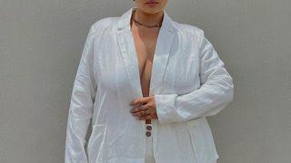 Büyük beden model Riley Hemson, giyim markalarını eleştirdi! “Daha büyük bedenlere hitap etmelisiniz