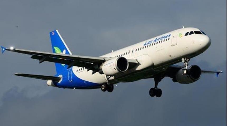 Laos'ta uçak düştü: 44 ölü