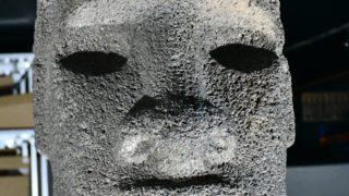 Moai heykeli 150 yıldan sonra Paskalya Adası’na dönüyor! Tam 715 kilo