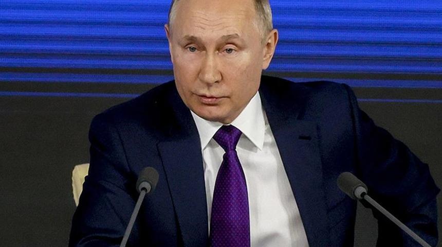 Son dakika: Rus askeri sınırı geçecek mi? Putin'den tezkere kararı sonrası kritik açıklama