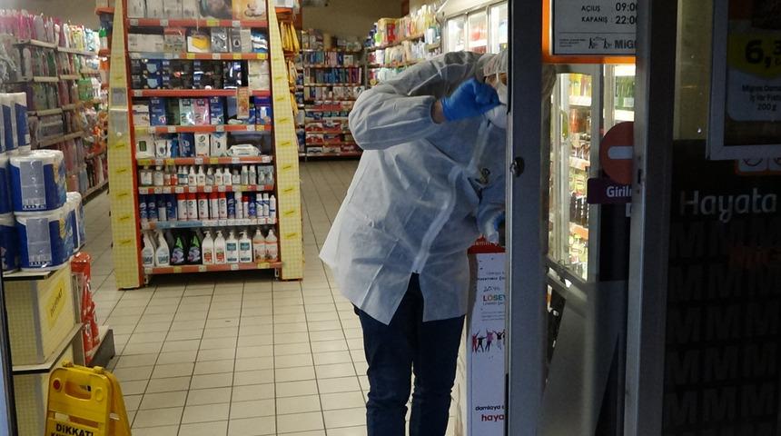 Antalya'da markette pompalı tüfekli soygun! Paralarla kayıplara karıştı