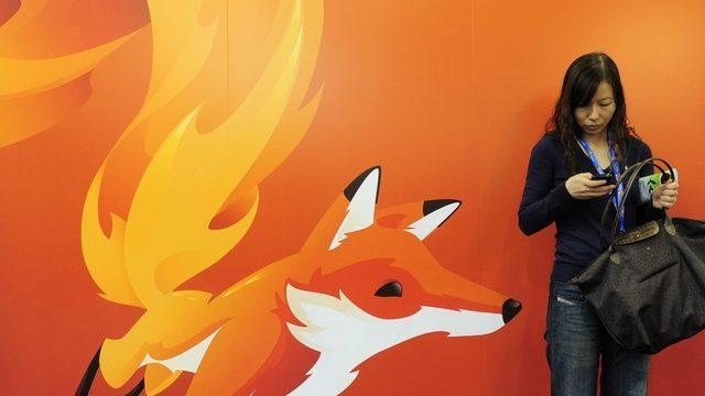 25 Dolar'a akıllı telefon