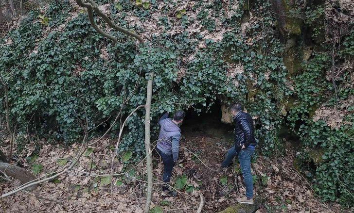 Hayvanlarını otlatırken tesadüfen binlerce yıllık mağarayı keşfettiler G4