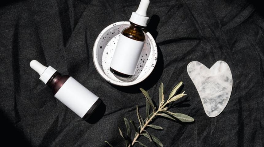 Faydaları saymakla bitmeyen C vitaminini cilt bakım rutininize eklemeyi hiç düşündünüz mü? İşte C vitamini maskeleri...