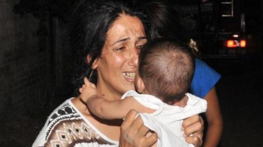 &Ouml;ld&uuml;ğ&uuml;n&uuml; sandığı kızına kavuştu