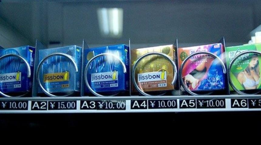 Çin’de sahte prezervatif krizi