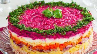 Gelinim Mutfakta katlı patates tarifi ve malzemeleri nelerdir? Gelinim Mutfakta Ağız sulandıran nefis katlı patates nasıl yapılır? Gelinim Mutfakta katlı patates yapmanın püf noktaları nelerdir?