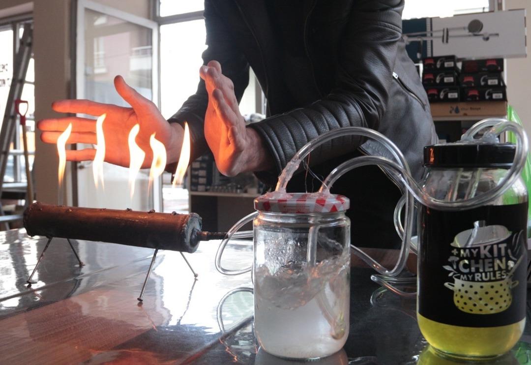 Doğal gaz faturasından bıktı! Kendi gazını kendi yaptı: 15 TL'ye 1 ay ısınıyor...