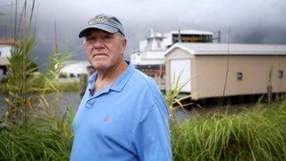 Sosyal medya bu adamı konuşuyor! 50 yıl önce uzaylılar tarafından kaçırıldığını iddia etti, insanlığı uyardığını söyledi