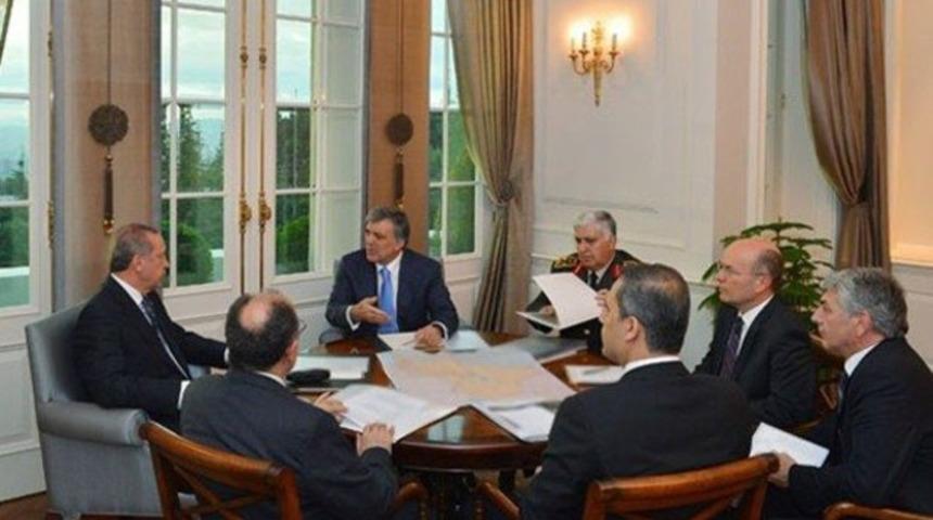 Türkiye'nin dış politikasına ağır eleştiri