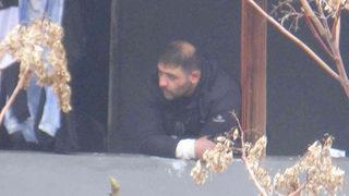 İstanbul'da rehine krizi! Keskin nişancı, dehşet saçan saldırganı uzaktan etkisiz hale getirdi