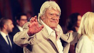 Cüneyt Arkın genç sinemacılara seslendi: Dünyayı güzelleştireceksiniz