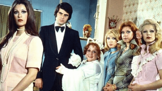 Ah Nerede filmi dizi mi oluyor? Ah Nerede dizisinde Gülşen Bubikoğlu ve Tarık Akan ın karakterlerini kim oynayacak? 2