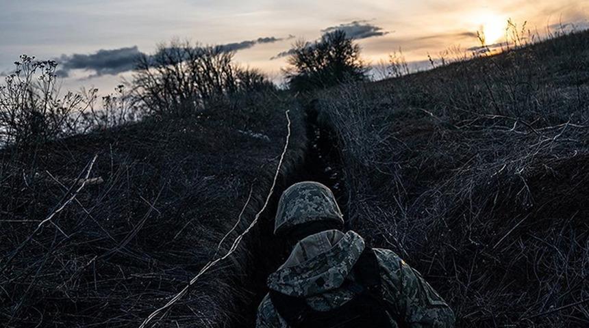 Son Dakika: Sıcak bölgede hareketlilik! O istikamette Rus askeri konvoyu görüldü... Ukrayna'da 1 ay süreyle OHAL ilan edildi