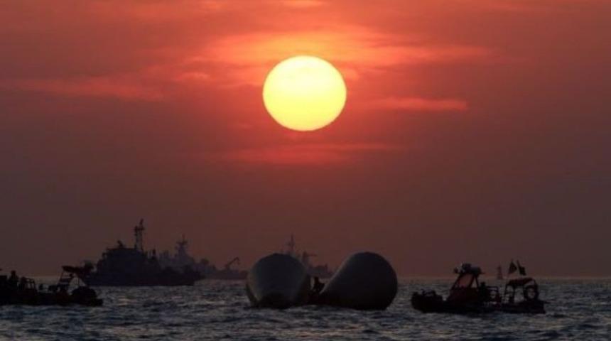 48 kız öğrencinin cesetleri bulundu