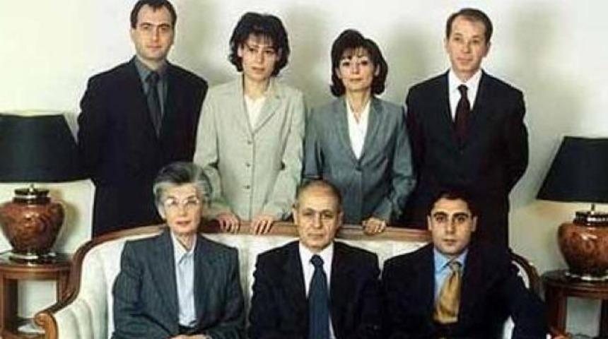 Sezer'in kızları neden işten çıkarıldı