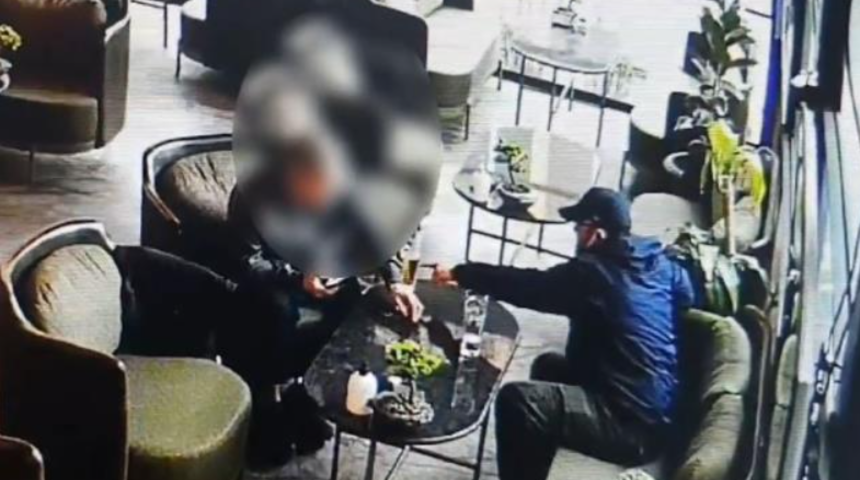 Antalya ve İstanbul’da pes dedirten olay... Turistlerin içeceklerine uyku ilacı attılar!  Yol sorma bahanesiyle... 