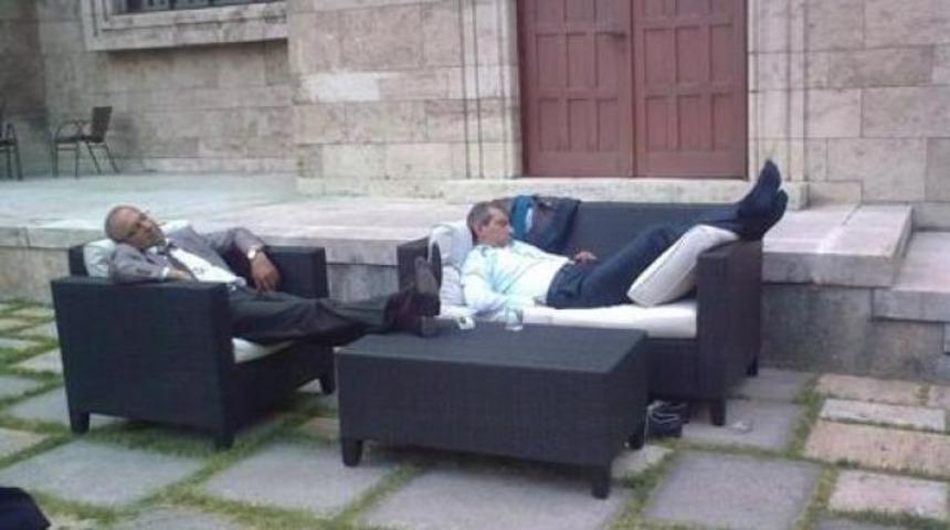 AKP'li vekilden kadın gazetecilere şok sözler