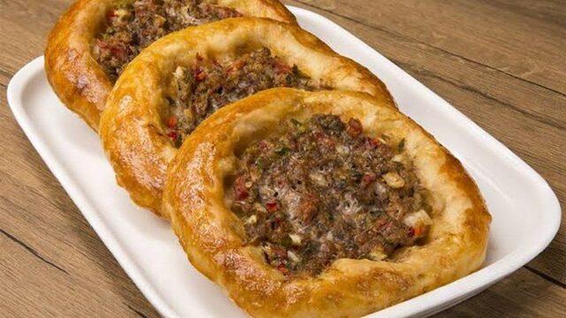 Lezzetiyle damaklar şenlenecek: Bursa cantık pidesi tarifi