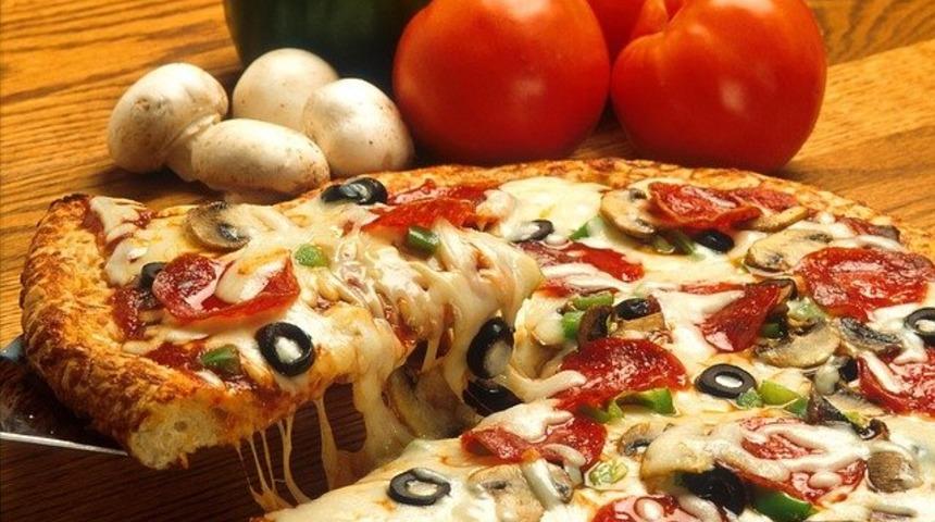 Fırın yoksa ocakta pişirin: Tavada pizza tarifi