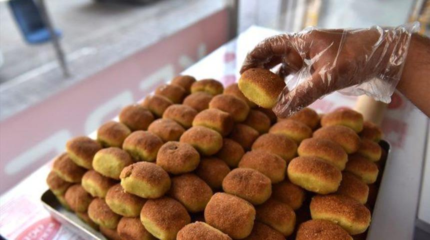 Mersin'den dillere destan bir lezzet: Kerebiç tatlısı tarifi