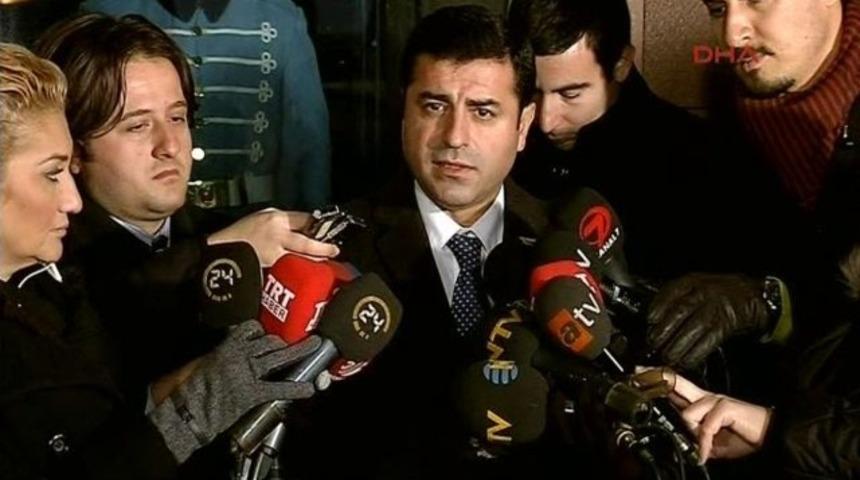 Demirtaş: 'Anayasal d&uuml;zeyde bir değişikliğe destek vereceğiz'