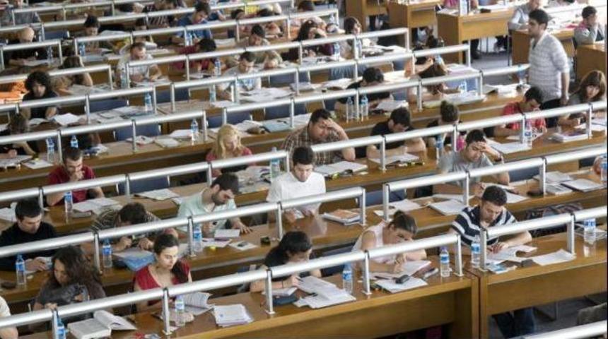 Milli K&uuml;t&uuml;phane'de deprem!