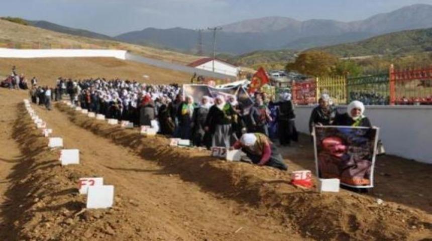 Bitlis'te ter&ouml;ristler i&ccedil;in şehitlik kuruldu