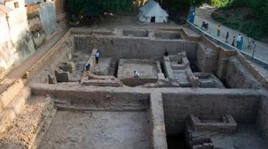 R&uuml;yasında bin ton altın g&ouml;rd&uuml; kazılar durdu