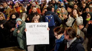 Son dakika: Savaşın ateşi Rusya'yı sardı... Moskova sokakları karıştı!