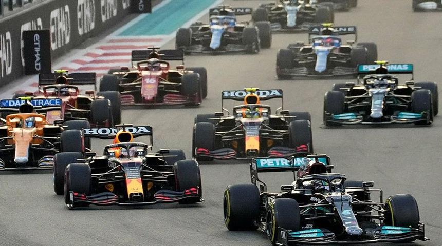 Formula 1 pilotları Verstappen ve Vettel'den Rusya'ya tepki