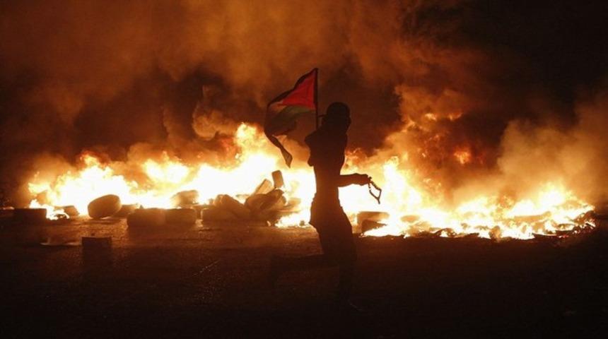 Hamas'tan 'kitlesel intifada' çağrısı