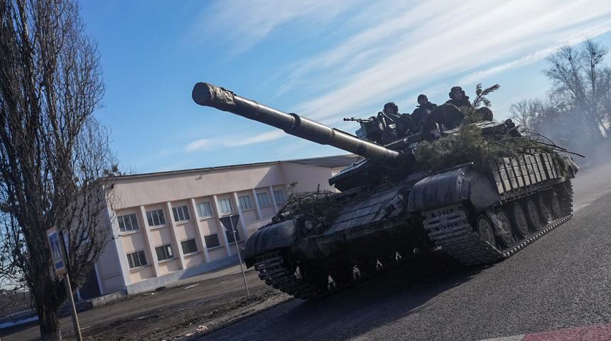 Son Dakika Haberi: Savaşta ikinci gün! Ukrayna, Rusya'nın ilk günkü kayıplarını açıkladı