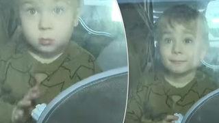 Son dakika: Babası cephede kendisi sınırda... Canlı yayında yürek yakan anlar! 'Bu fotoğraf da tüm dünyaya yeter'