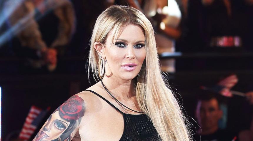 Bir dönemin yetişkin film yıldızı Jenna Jameson, sağlık durumuyla sevenlerini üzdü! “Yürüyemiyorum”