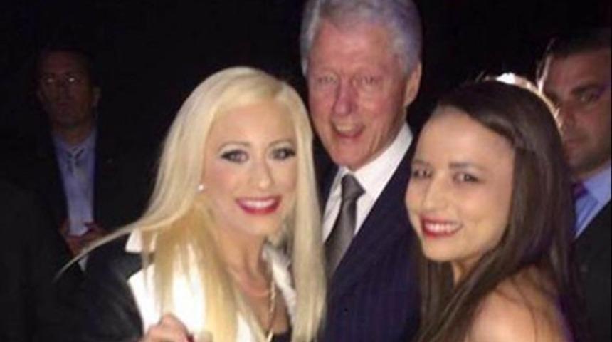 ABD başkanından seks işçileriyle 'selfie'