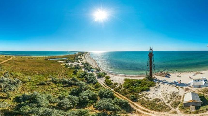 Yılan adası nerede? Yılan Adası'nın Türkiye'ye uzaklığı ne kadar? Rusya tarafından işgal edilen Yılan Adası'nın harita üzerindeki konumu... 