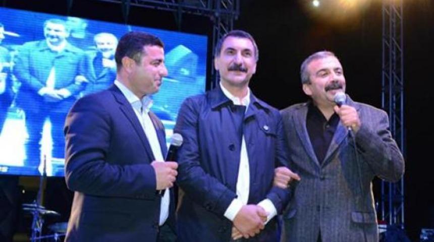 Ferhat Tun&ccedil; ve 'kaz' arkadaşları