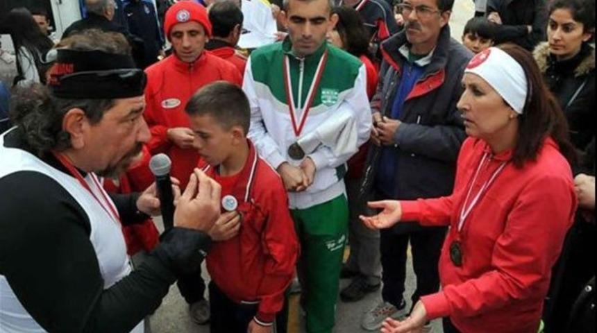 Kupa töreninde hırsızlık şoku