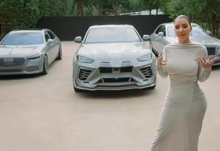 Kim Kardashian lüks araçlarını evinin rengine boyattı! 100 bin dolar harcadı