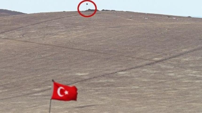 IŞİD Kobani yakınlarındaki Zorava'ya bayrağını dikti