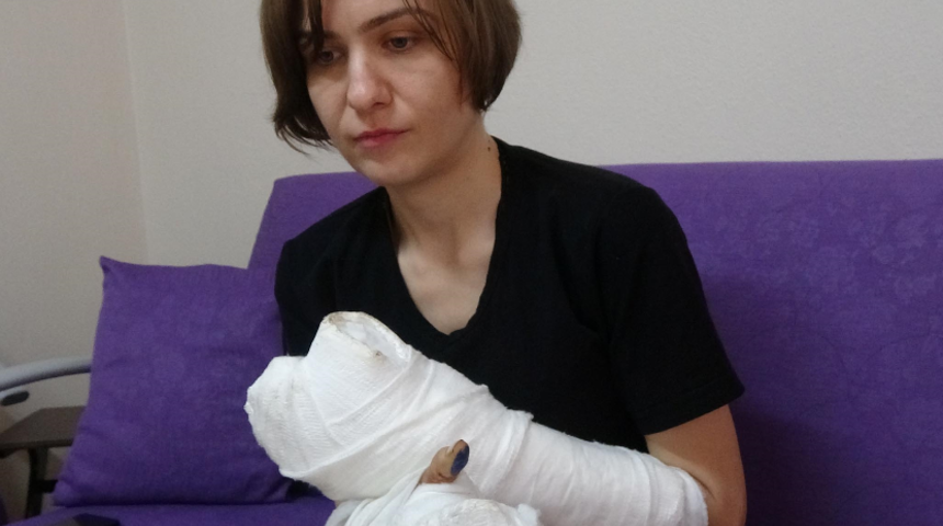 Eski eşe baltayla saldırıp, parmaklarını kopardı! İlke: Öldürmek için geldiğini biliyordum