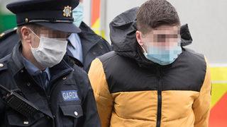 Kadın yolcunun yanında cinsel organını çıkartıp mastürbasyon yaparken yakalandı