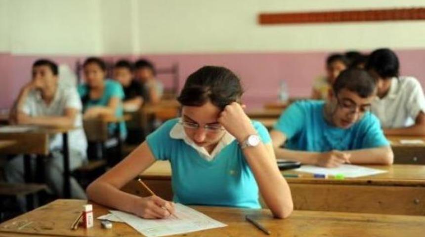 S&ouml;zl&uuml; d&ouml;nemi tarih oldu!