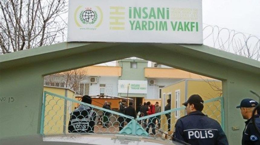 El Kaide &ouml;rg&uuml;t&uuml;ne kapsamlı operasyon yapıldı