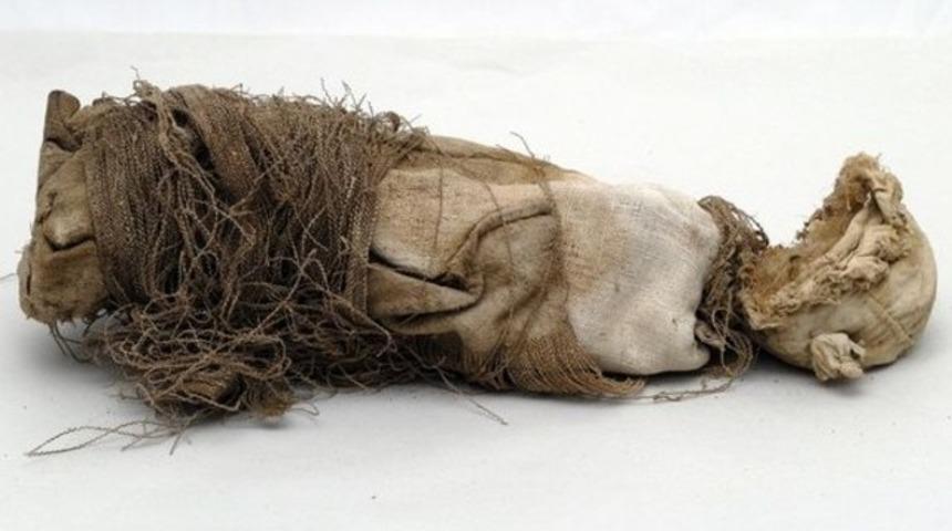 İtalya'da mumyalanmış fetüs bulundu