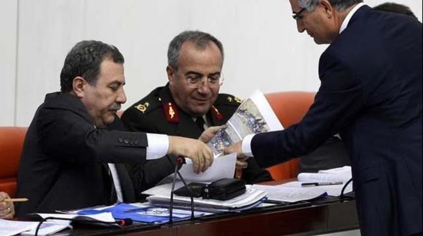 Bakan'a o fotoğrafı sordu!