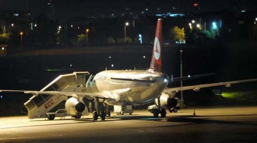 THY'nin İstanbul u&ccedil;ağı Ankara'ya acil indi