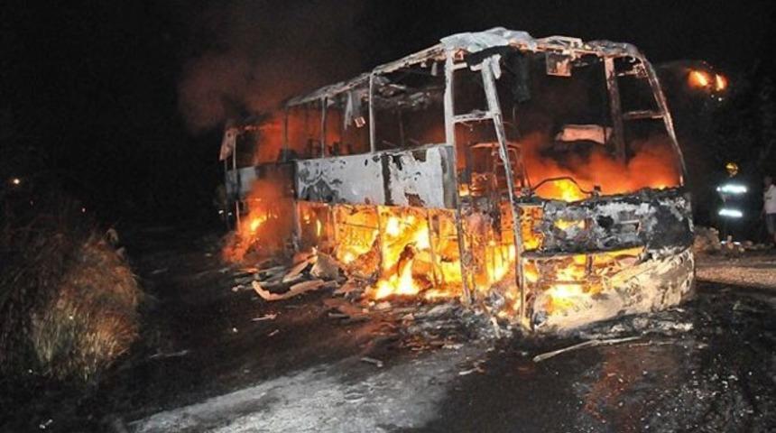 Çin'de otobüs yandı: 10 ölü