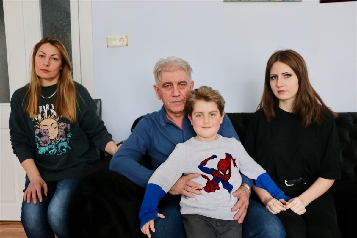 Eskişehir'de yaşayan Ukraynalı aile yakınları i&ccedil;in &uuml;z&uuml;nt&uuml; duyuyor